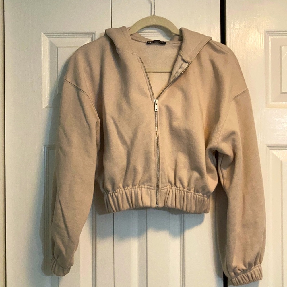 Zara Zip Up Jacket!